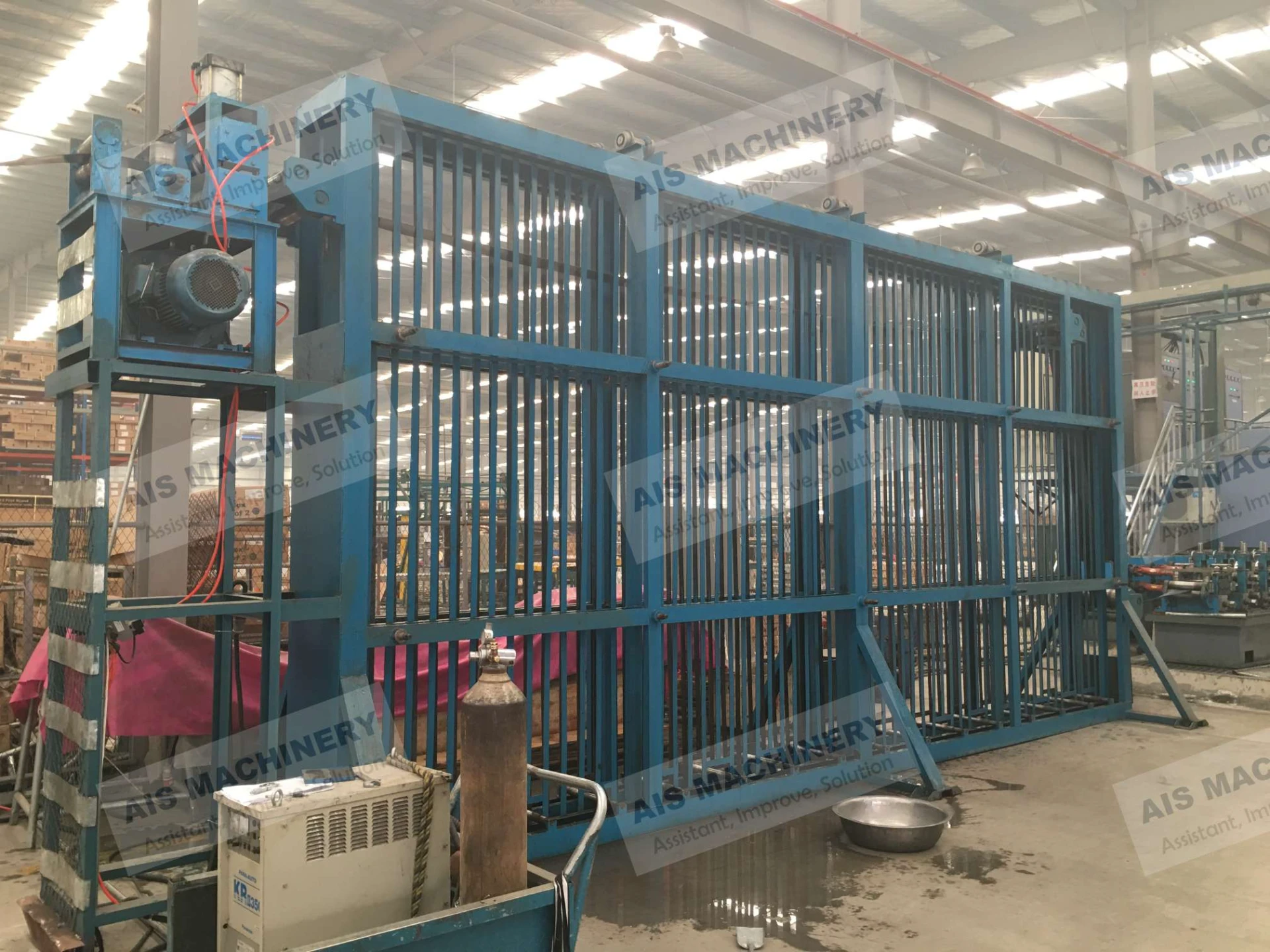 Cage Loop Accumulator